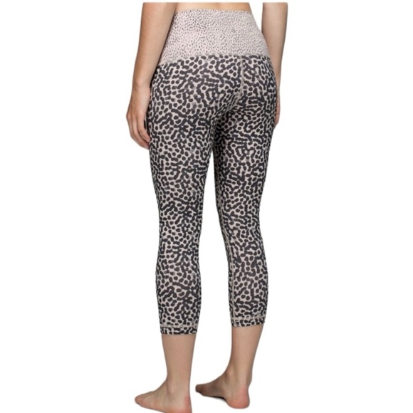 Lululemon Wunder Under Crop Leggings 4 Full-On Luon Roll Down Waist Yoga Pants - Picture 4 of 12